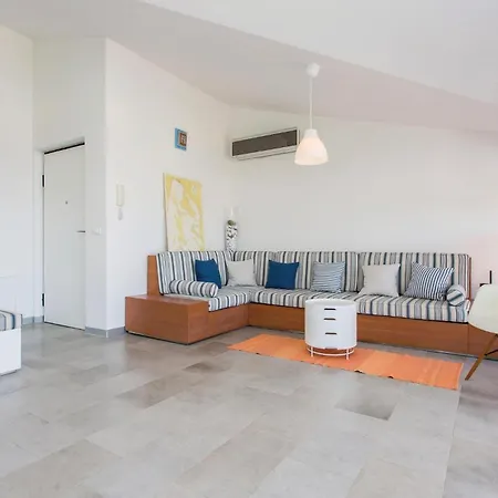דירה Amazing In With House Sea View