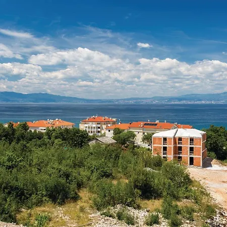 Amazing In With House Sea View *